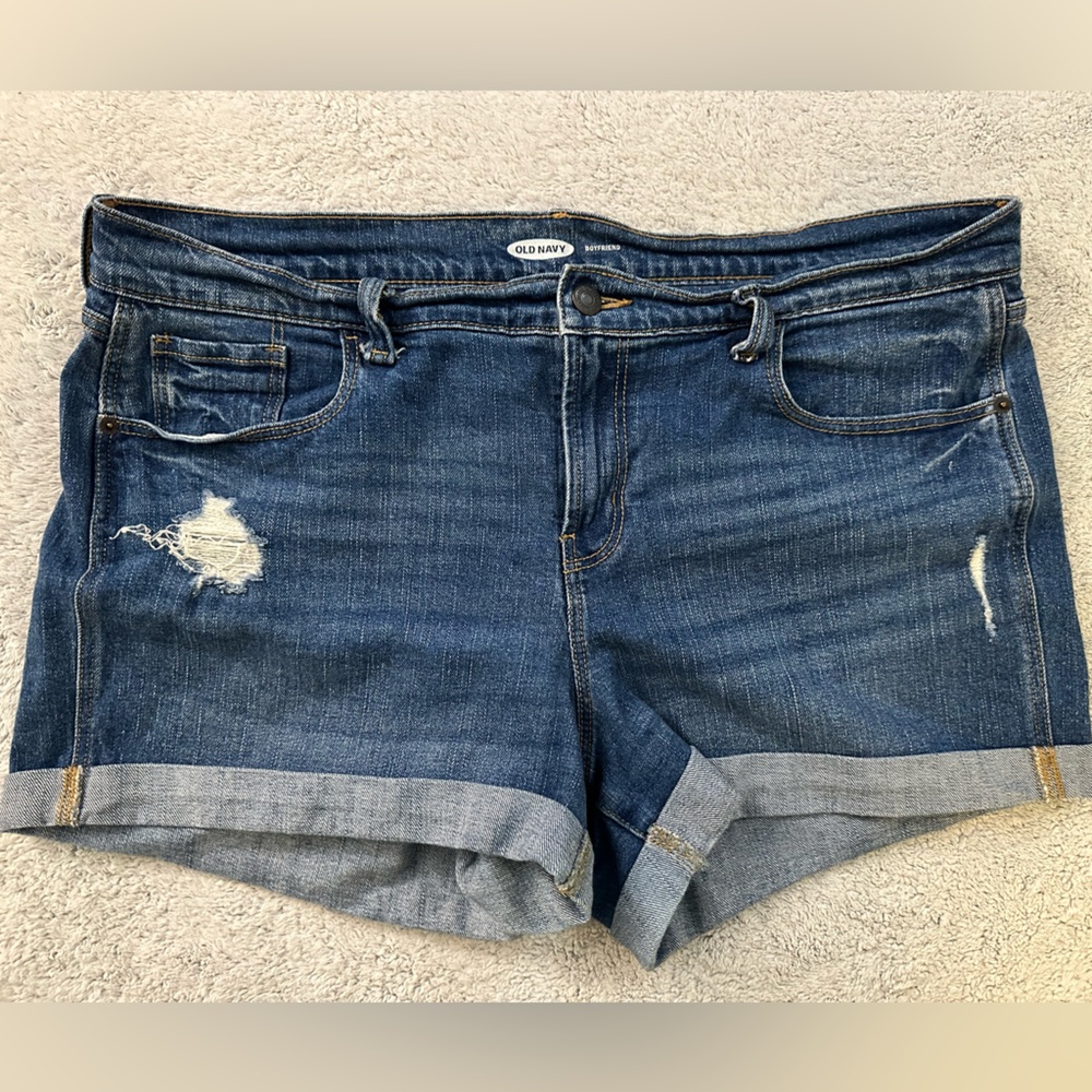 Old Navy Boyfriend Shorts | Size 14